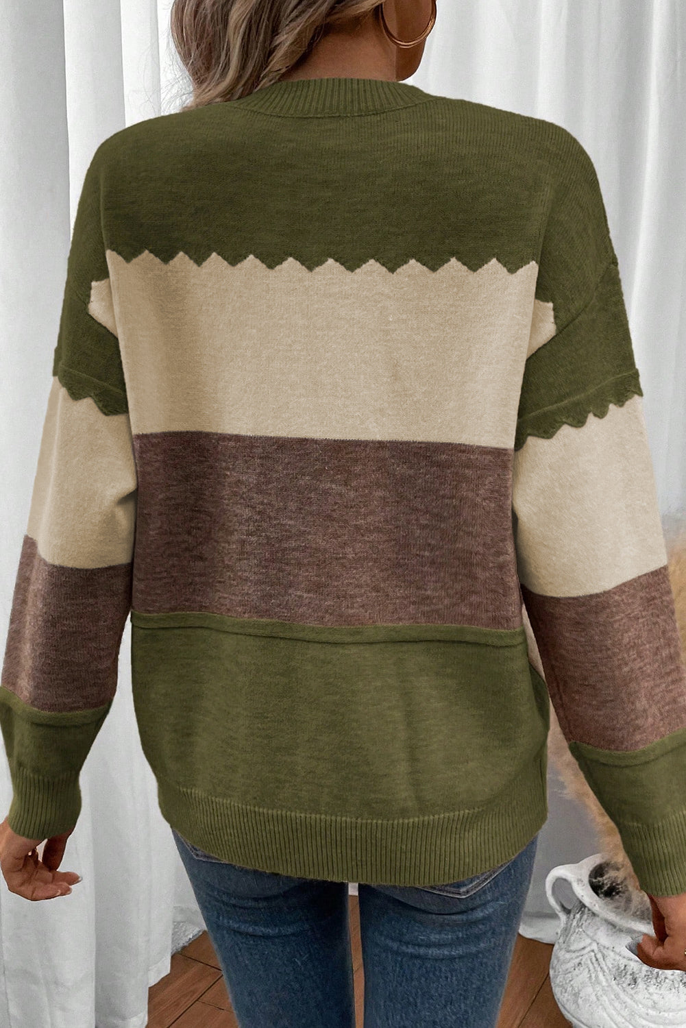 Black Colorblock Crew Neck Drop Shoulder Sweater - Roses